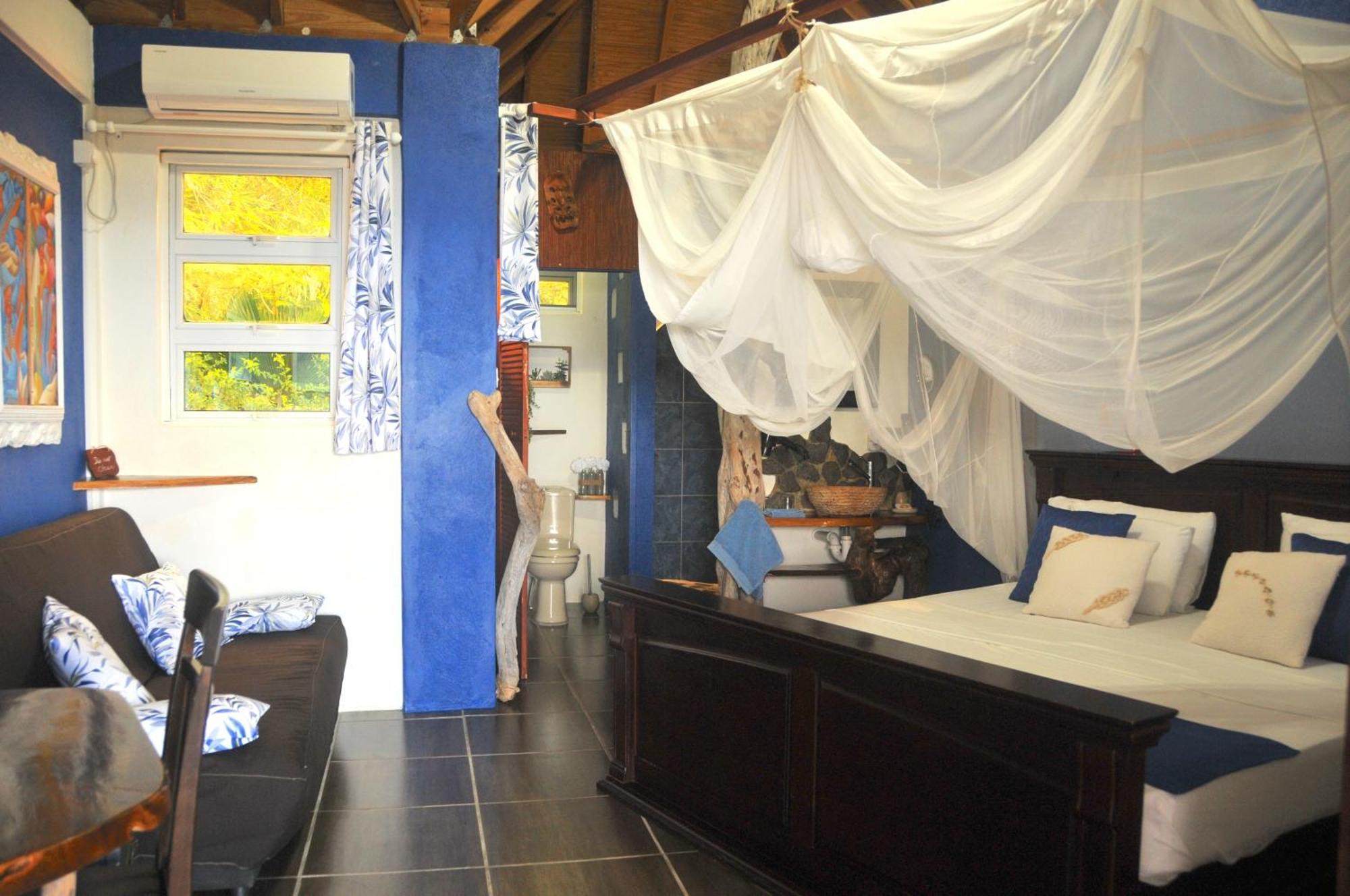 Mango Island Lodges Saint Joseph Extérieur photo