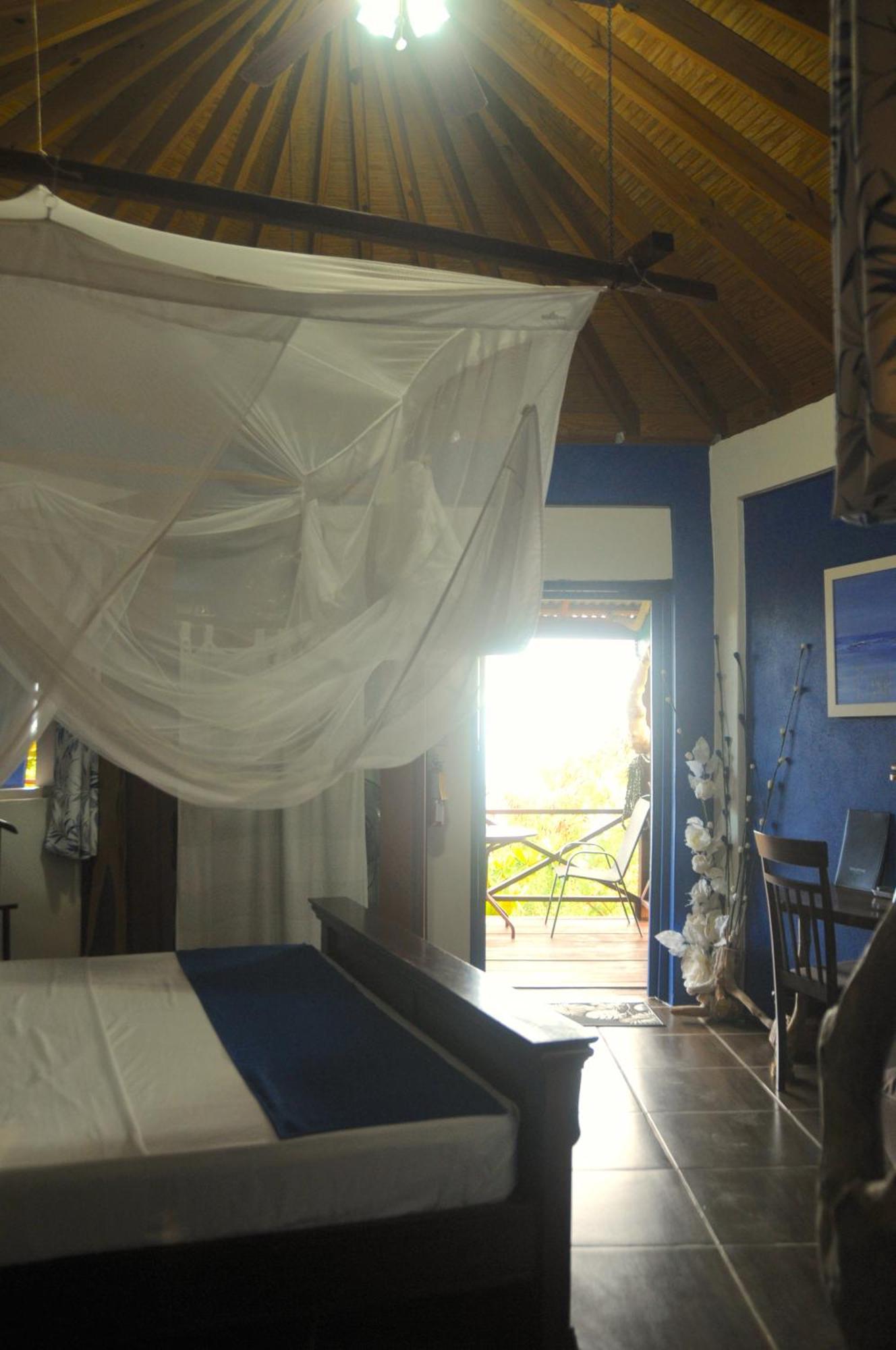 Mango Island Lodges Saint Joseph Extérieur photo